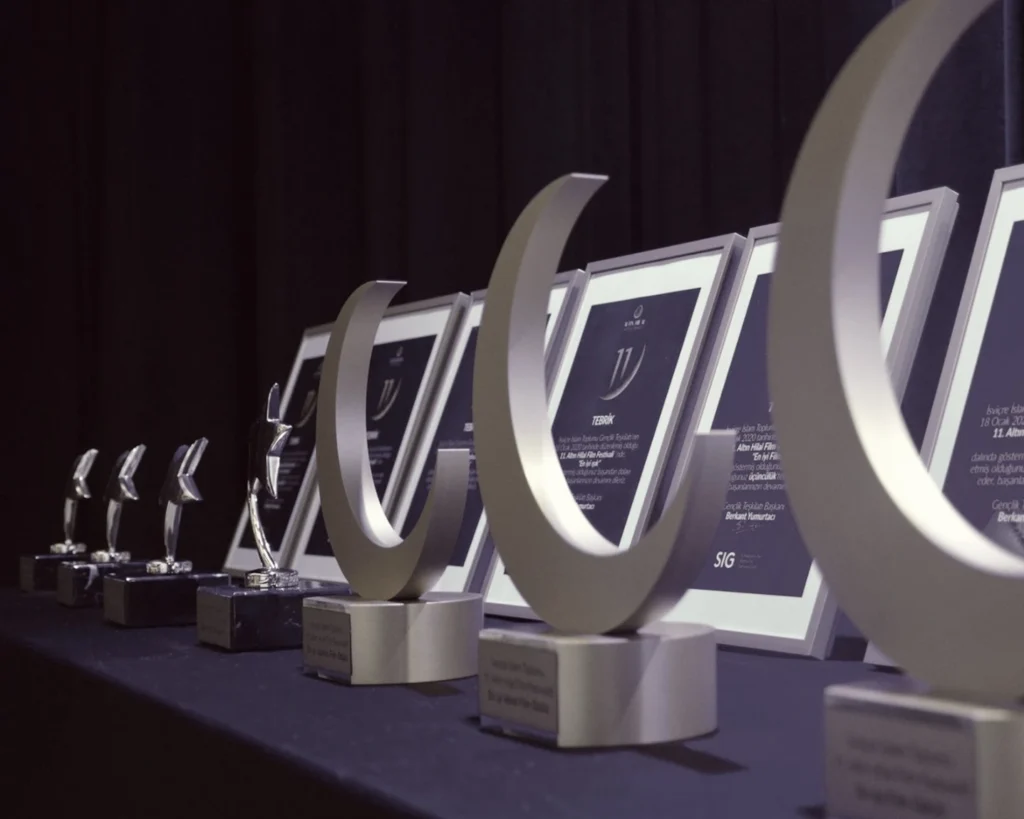 ae77f5_f6e19a8f90094a11a2d21bf10e88a658~mv2 Ae77f5 F6e19a8f90094a11a2d21bf10e88a658mv2 E1759395769177 1024x819